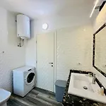 Xhoi